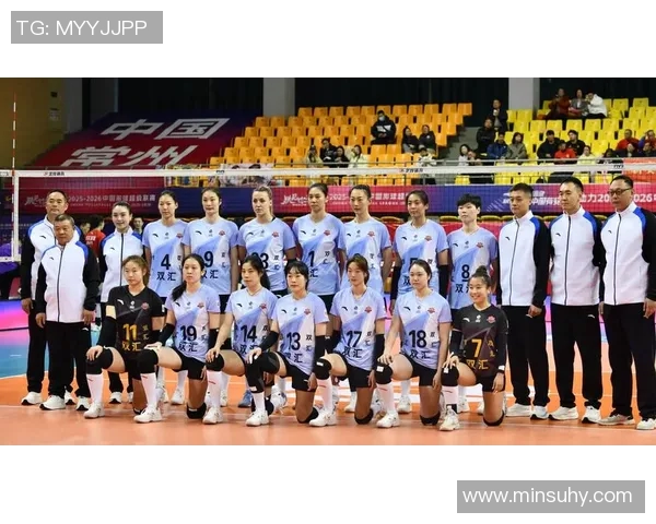 成都排球队比赛经验分析与提升策略探讨