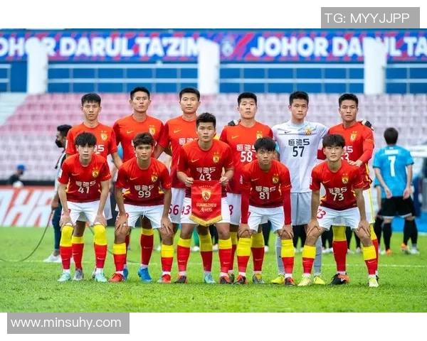 赛后分析：广州足球队与上海足球队实力对比及比赛亮点回顾