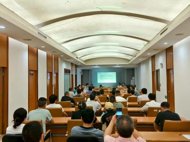 金年会官网高温羁系“不打烊”从泉源筑牢“舌尖上的宁静”
